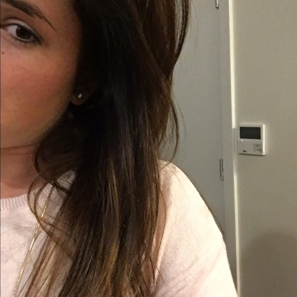 Ashley Clewell - Poshmark Profile Picture of Ashley Clewell (@ashclew4) on Poshmark