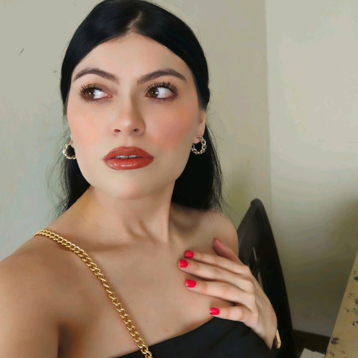 Profile Picture of Myrna (@mvfv24) on Tiktok