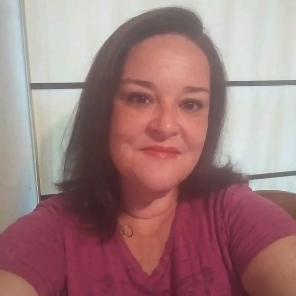 Profile Picture of Amy Kidd (@amymarie9708) on Poshmark