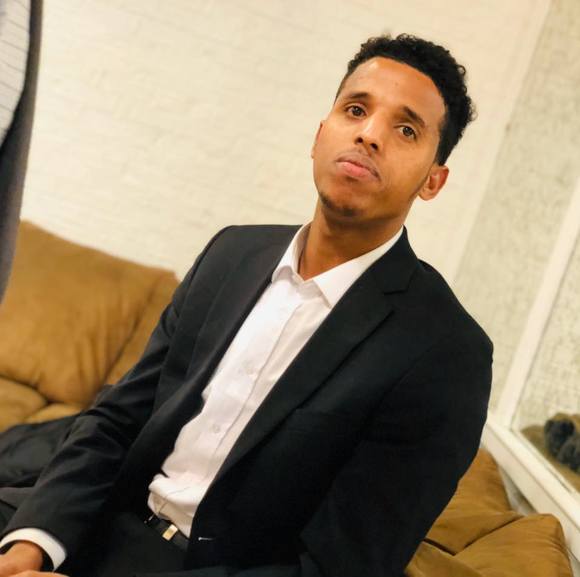 Profile Picture of Omar Mahamed (@cimraanlove456) on Poshmark