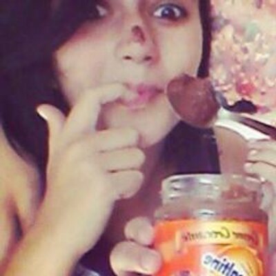 Profile Picture of Amanda Caram (@cocumelos) on Twitter