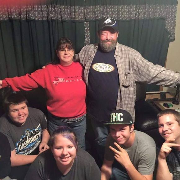 Profile Picture of Blake Pettice (@blakepettice) on Poshmark