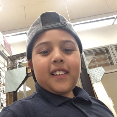 Profile Picture of Luis Jimenez Loya (@luisloya1234) on Twitter