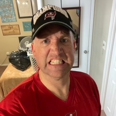 Profile Picture of Joshua Berntsen (@JoshuaBerntsen) on Twitter