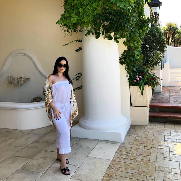 Profile Picture of Nicole Konoplya (@nicolekonoplya) on Poshmark