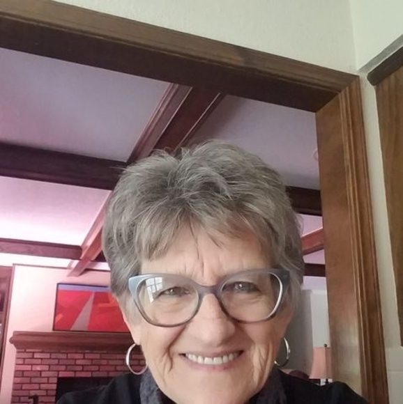 Profile Picture of Jane Barker (@barkermary1949) on Poshmark