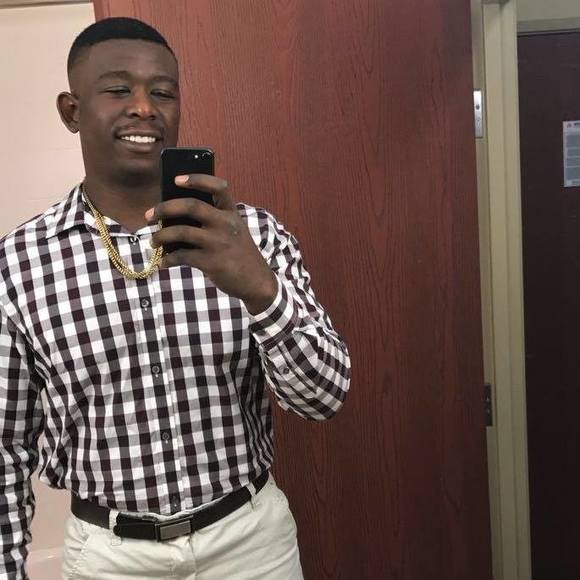 Profile Picture of Demetrius Lewis (@meat0533) on Poshmark
