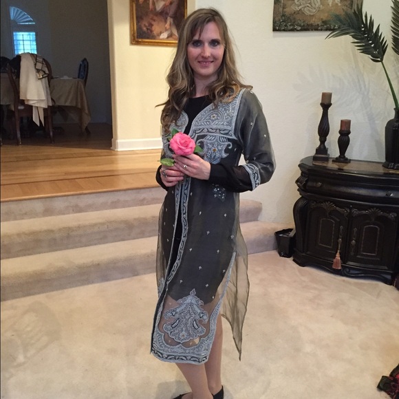 Profile Picture of Elena Kucera (@elenak77) on Poshmark