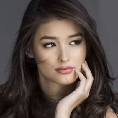 Profile Picture of Eileen Ayala (@EileenAyala19) on Twitter