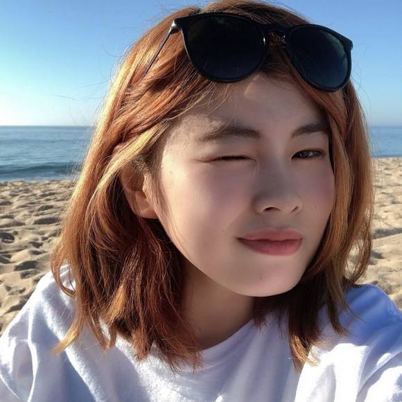 Profile Picture of Mayuko Saeki (@mayukosaeki) on Poshmark