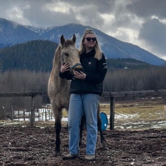 Profile Picture of Ava Kennedy (@avakennedy0) on Poshmark