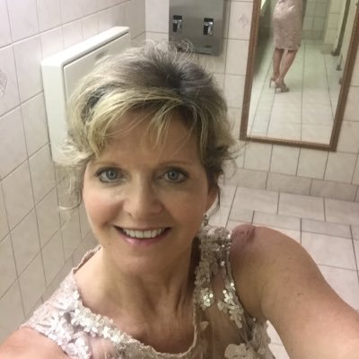 Profile Picture of Cindy Dickson (@cdickson61) on Twitter