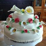 Profile Picture of Luanne Greene (@luannelathropgreene) on Instagram