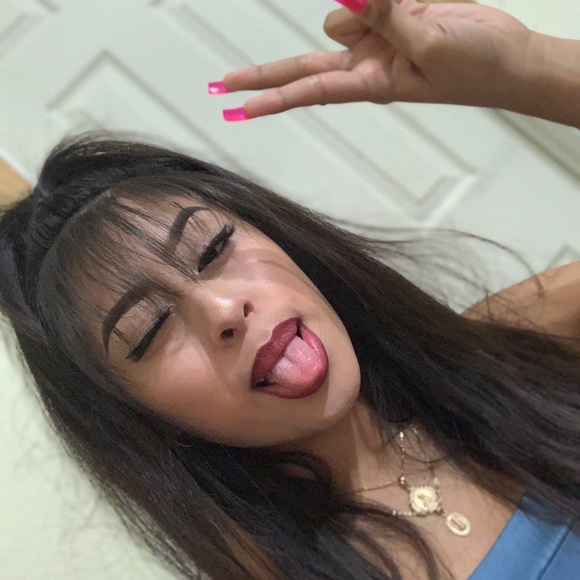 Profile Picture of Cristel Ortiz (@bellamy01) on Poshmark