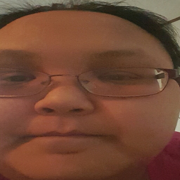 Profile Picture of Eunice Pausanna (@nina_7887) on Poshmark