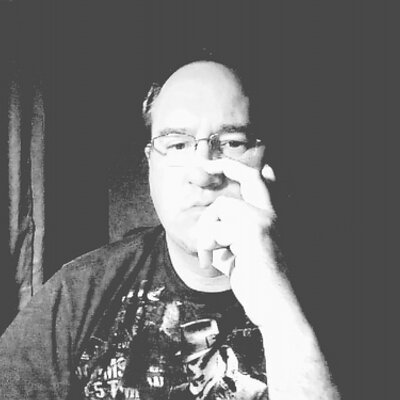 Profile Picture of Robert Picard (@Oil_Captain) on Twitter