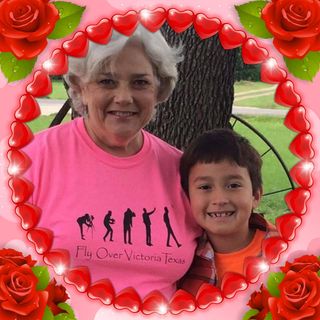 Profile Picture of Damaris Henry Moore (@damarishenry.moore) on Facebook