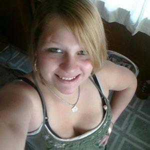 Jessica Pine - Myspace Profile Picture of Jessica Pine (@lovelyyyyyy) on Myspace