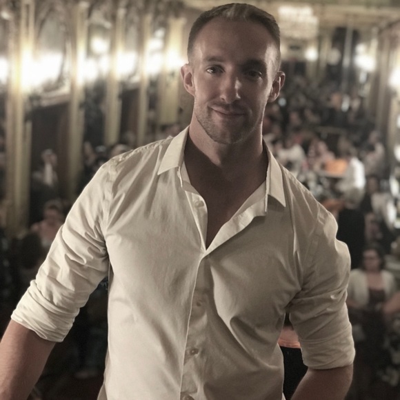 Profile Picture of Joel Crowley (@the_spis) on Poshmark