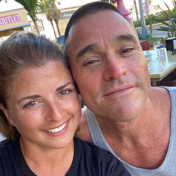 Hilary Alemanni - Poshmark Profile Picture of Hilary Alemanni (@placo94588) on Poshmark