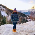 Profile Picture of Betsan Walters 🌻 (@betsanwalters) on Instagram