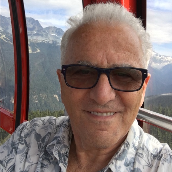 Profile Picture of David Kaufman (@doovid9) on Poshmark