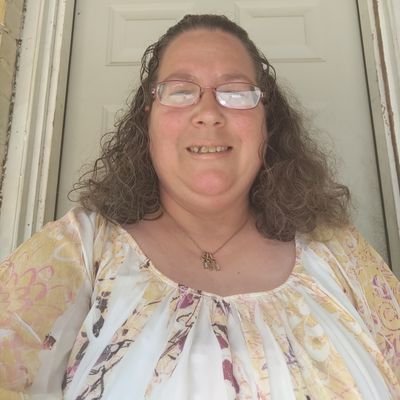 Profile Picture of Wendy Johnson Gibbs (@wendylady1974) on Twitter