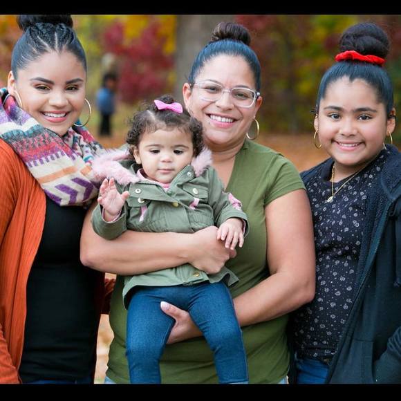 Profile Picture of Javier Roman (@javierroman129) on Poshmark