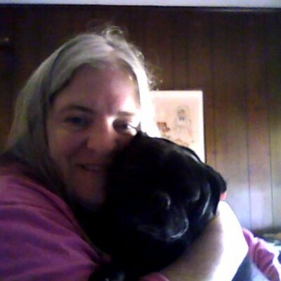 Profile Picture of Julia Purdy (@JuliaQuiltlady) on Twitter