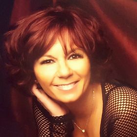 Profile Picture of Lucy Manieri-Montalvo (@interiorsbylucy) on Pinterest