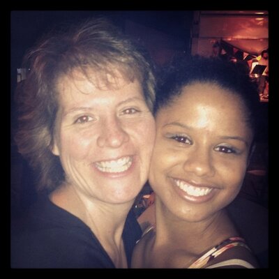 Profile Picture of Tina Tolbert (@tinaluvmykids) on Twitter