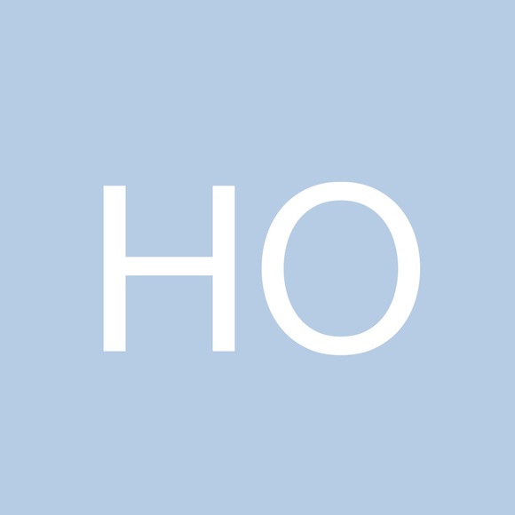 Profile Picture of Hannah Odland (@hannah_odland) on Poshmark
