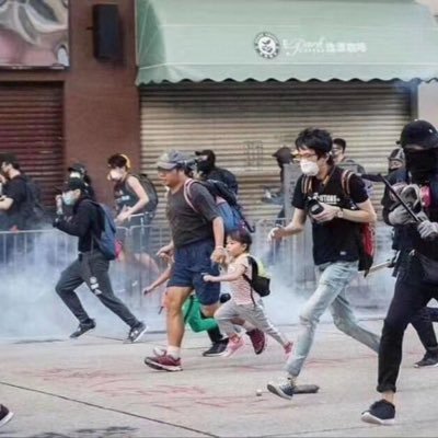 Profile Picture of XuMing Zhang (@XuMingKong) on Twitter