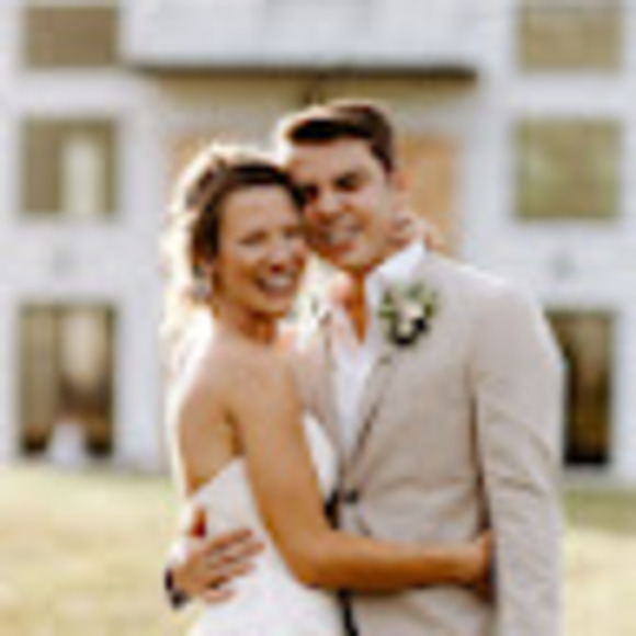 Profile Picture of Stephen Pettibone (@stephenpettibon) on Poshmark