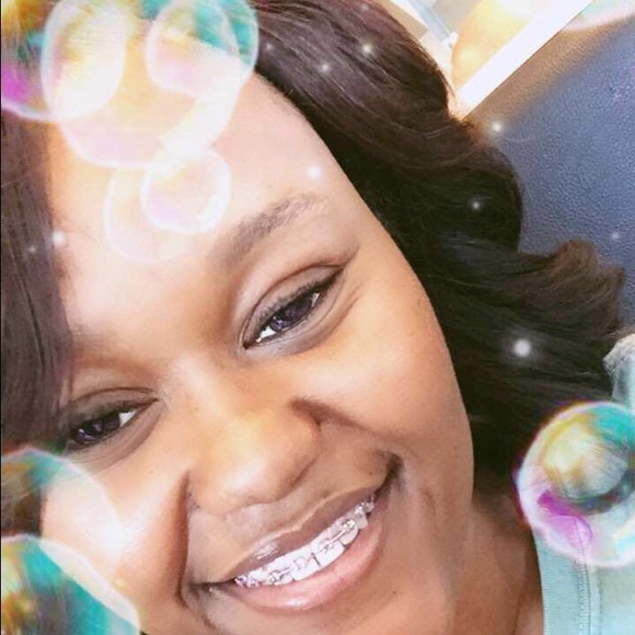 Profile Picture of Phylisha Fondren (@phylishaf123) on Poshmark