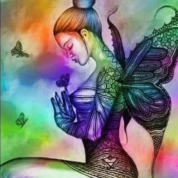 Lacey Summers - Poshmark Profile Picture of Lacey Summers (@musicnmore) on Poshmark