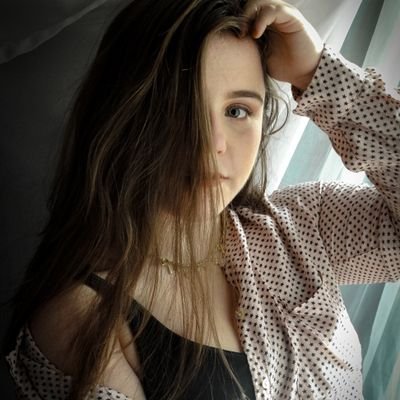 Profile Photo of Maria Davila (@Mariadavila98_) on Twitter