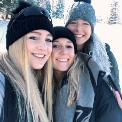 Profile Picture of Meg (@MegNestlehutt) on Twitter