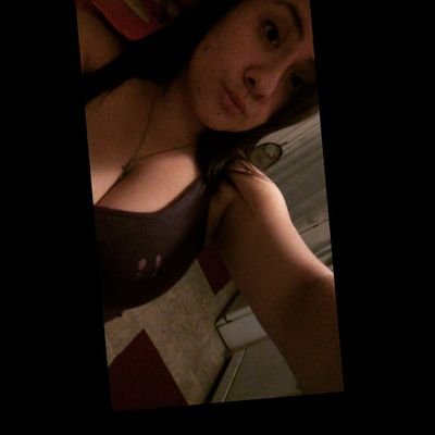 Profile Picture of Isabel Lovato (@IsabelLovato18) on Twitter