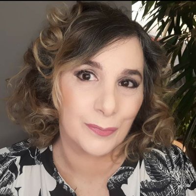 Profile Picture of Luluh Pavarin (@LuluPavarin) on Twitter