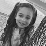 Profile Picture of Carly (@carly.barnes) on Instagram