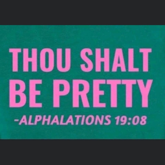 Profile Picture of Tiesha Roberts (@tiesha_roberts) on Poshmark