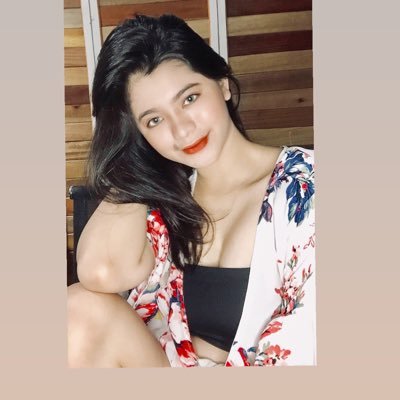 Profile Picture of Kriza Angela (@KrizzaAngela) on Twitter