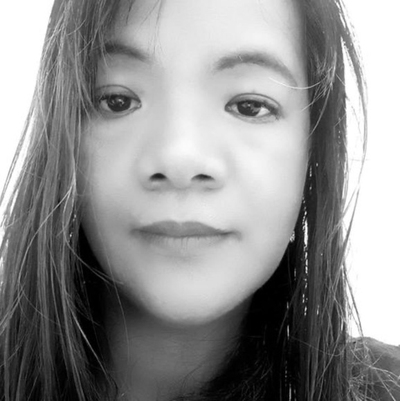 Profile Picture of Jonie Mcardle (@msjhoanie) on Poshmark