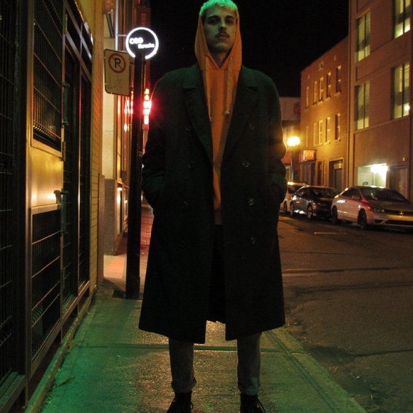 Profile Picture of Maxime Côté (@retiredcarpente) on Poshmark