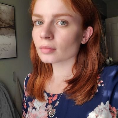 Profile Picture of Julia Stoll (@jjeweled) on Twitter