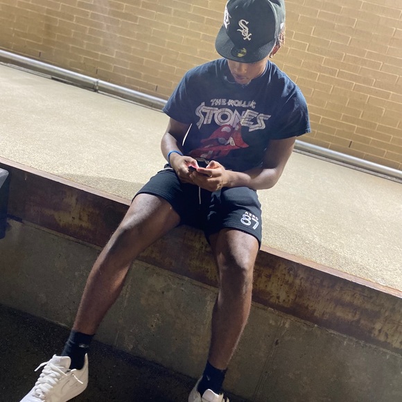 Profile Picture of Miayer Clay (@miayer6) on Poshmark