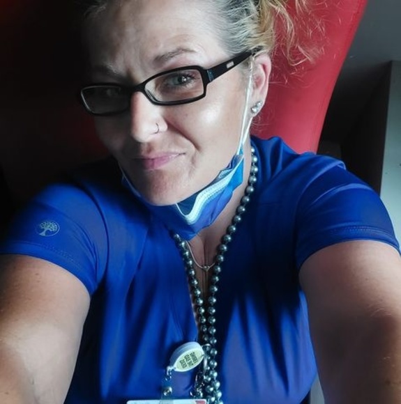 Profile Picture of Barbara Walters (@barbarawalte325) on Poshmark