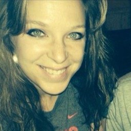 Profile Picture of Amanda Hoover (@ahoover777) on Twitter