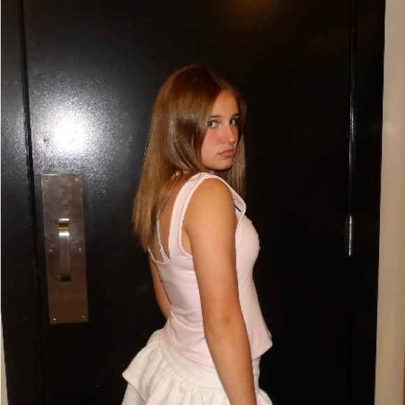 Profile Picture of Micah Lamberson (@micahlambers245) on Poshmark